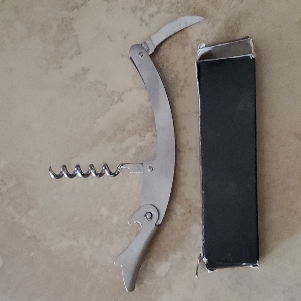 **SALE**Wine/Bottle Opener